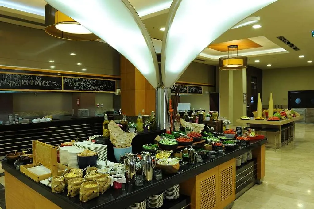 Radisson Blu Resort & Spa. Çeşme Hotell
