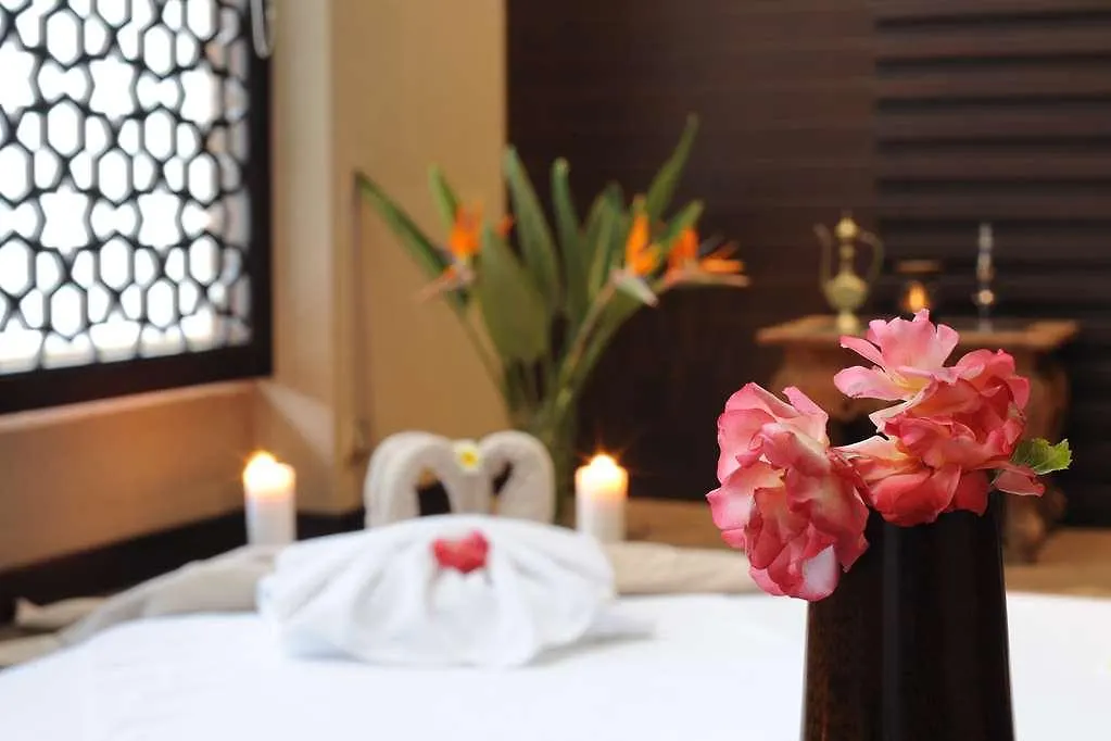 Radisson Blu Resort & Spa. Çeşme Hotell